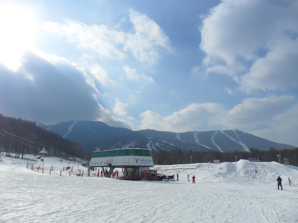 Yabuli Yunding Hotel Shangzhi Екстериор снимка